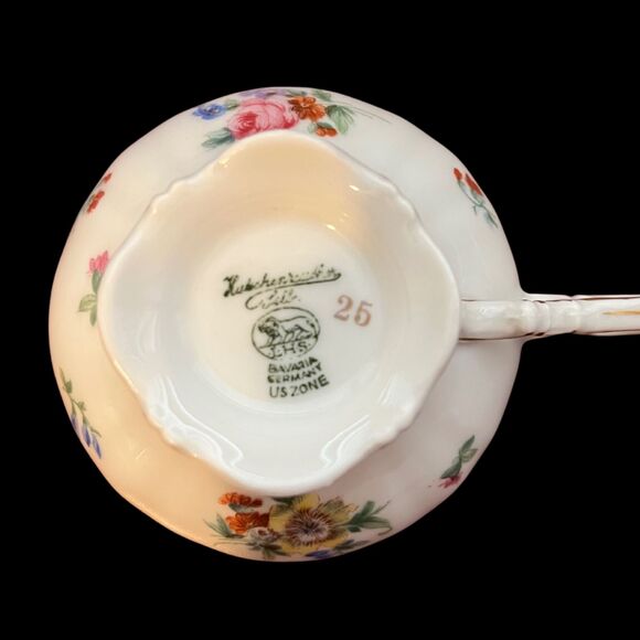 Vintage Hutschenreuther LHS Gelb Teacup Saucer Set German Floral & Gold Design - Picture 3 of 7